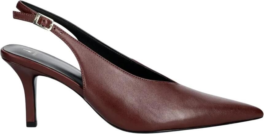 Patrizia Pepe Pumps met puntige neus en gespsluiting