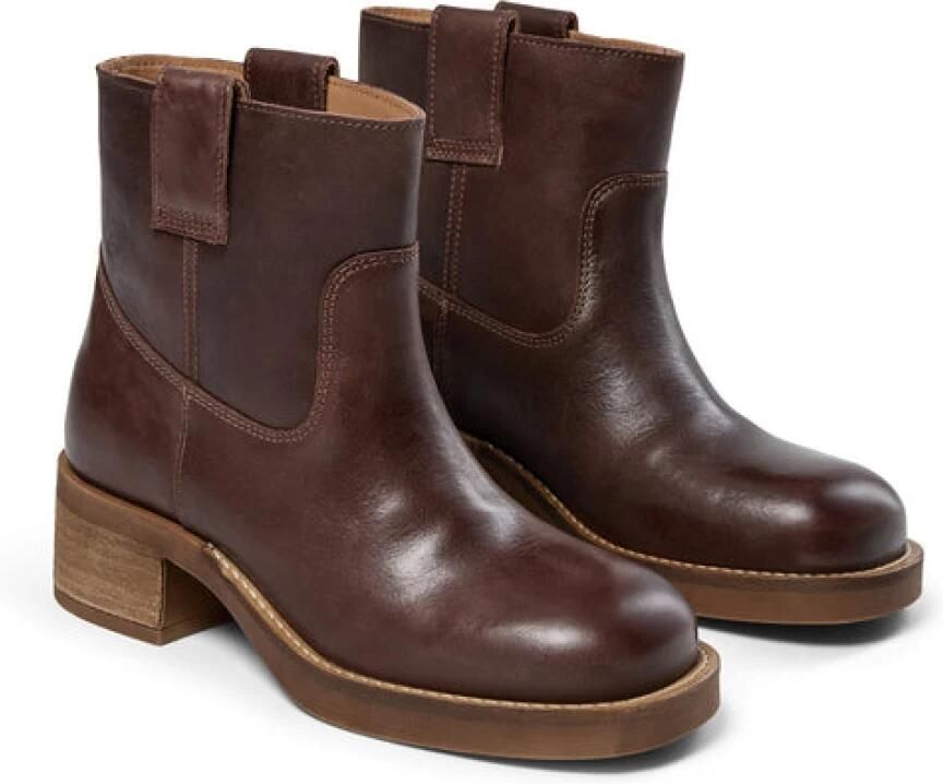 Pave t Leren laars met rubberen zool