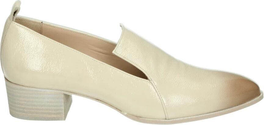 Pertini Beige Effen Pumps met Rubberen Zool
