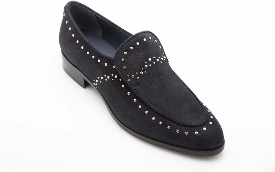 Pertini Blauwe suède loafers met studs