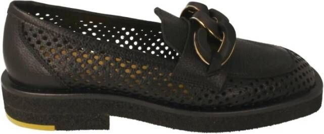 Pertini Zwarte leren loafer met schakeldetail