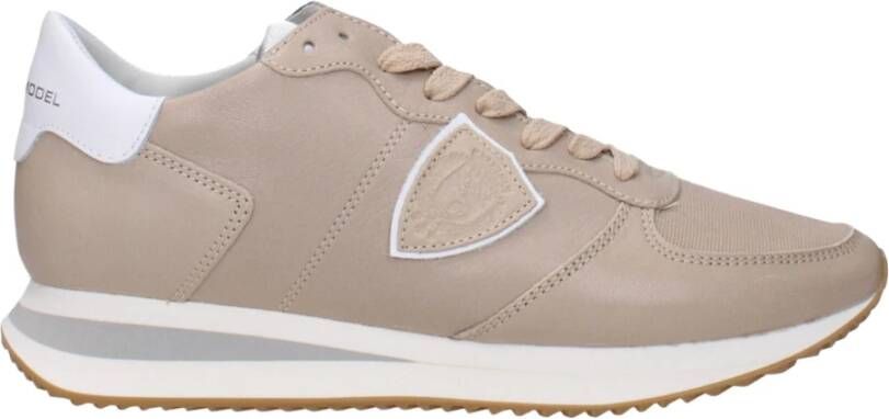 Philippe Model Italiaanse Sneakers met V-Hals en Wikkelsluiting Beige Dames