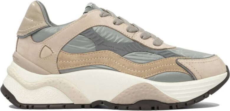 Philippe Model Low-Top Sneakers Odeon Low Woman in bruin
