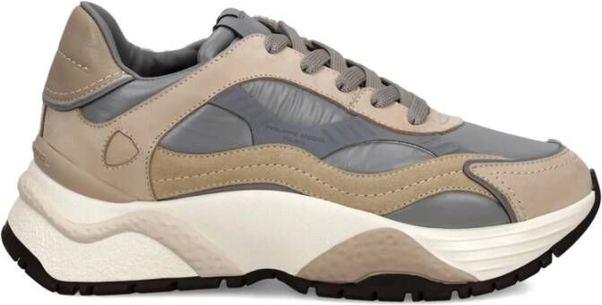 Philippe Model Beige Panel Sneakers met Rubberen Zool