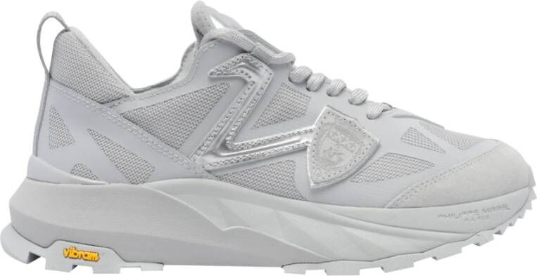 Philippe Model Grijze Sneakers met Europese Stijl
