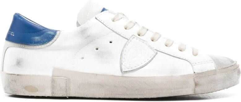 Philippe Model Witte Vetersneakers met Distressed Finish White Heren