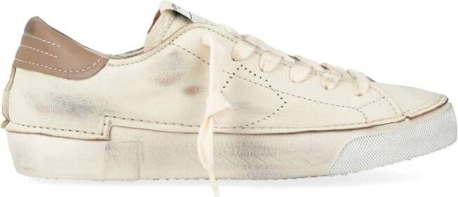 Philippe Model Lage Sneakers in Wit