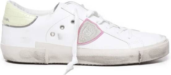 Philippe Model Prsx Witte Sneakers met Verouderd en Slangeneffect White Dames