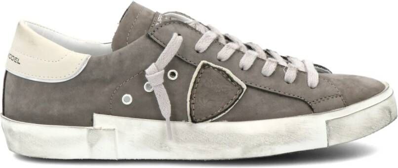 Philippe Model Grijze Leren Sneakers met Logo Patch Gray Heren