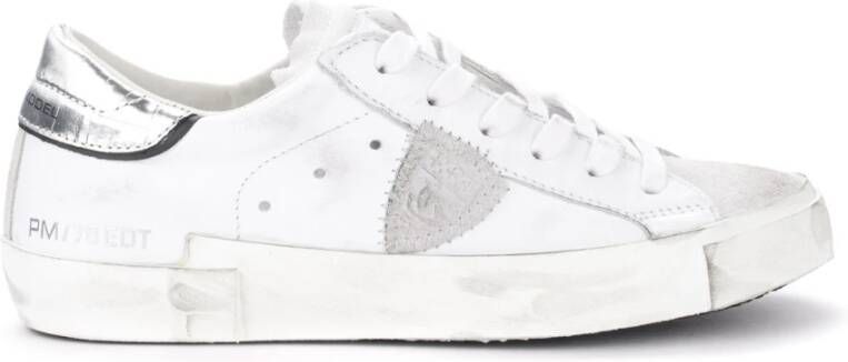Philippe Model Paris X Sneaker in wit leer met zilveren krokodillenprint White Dames
