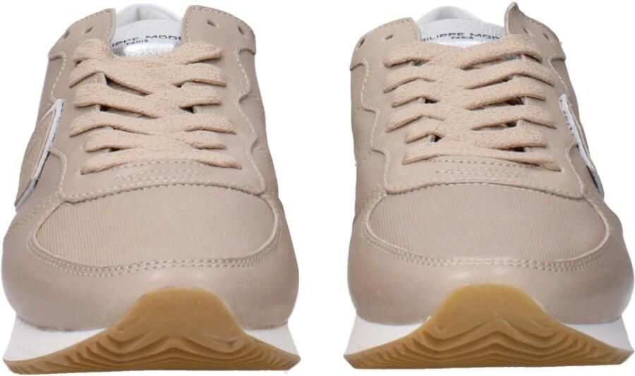 Philippe Model Italiaanse Sneakers met V-Hals en Wikkelsluiting Beige Dames