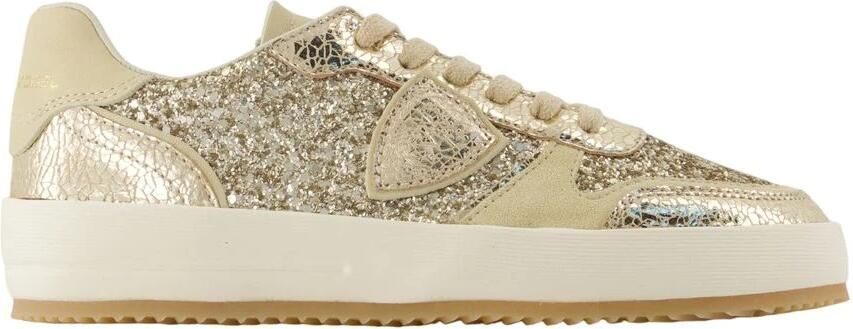 Philippe Model Low-Top Sneakers Nice Low Woman in champagne kleuren
