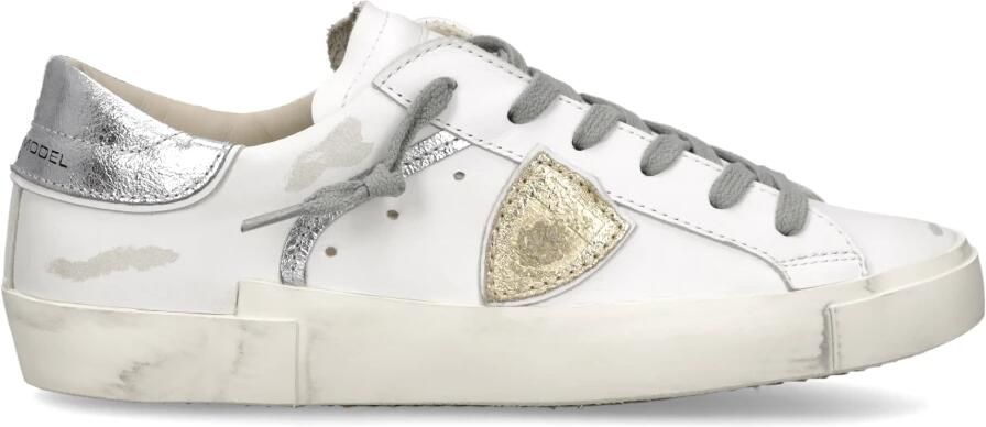 Philippe Model Witte leren sneakers met zilveren details