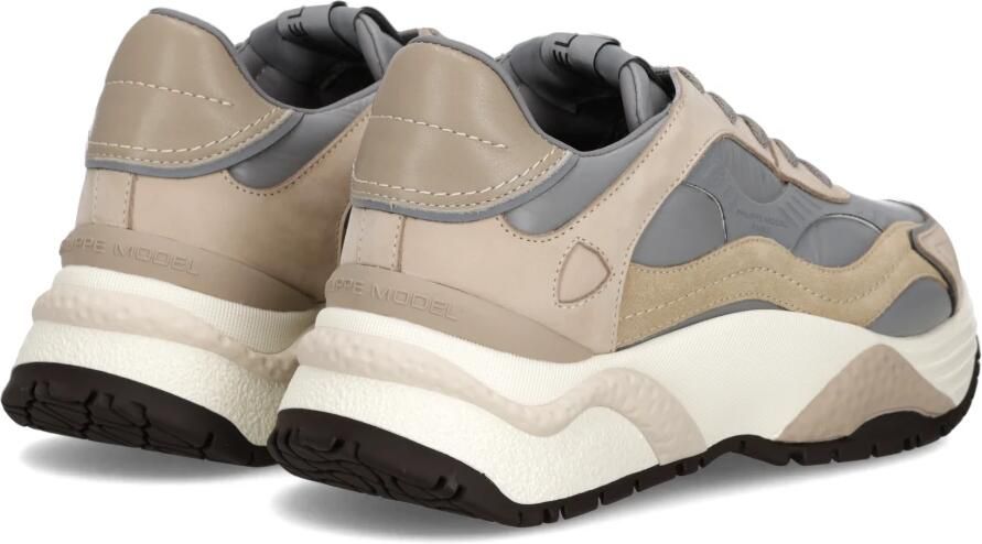 Philippe Model Low-Top Sneakers Odeon Low Woman in bruin - Foto 6