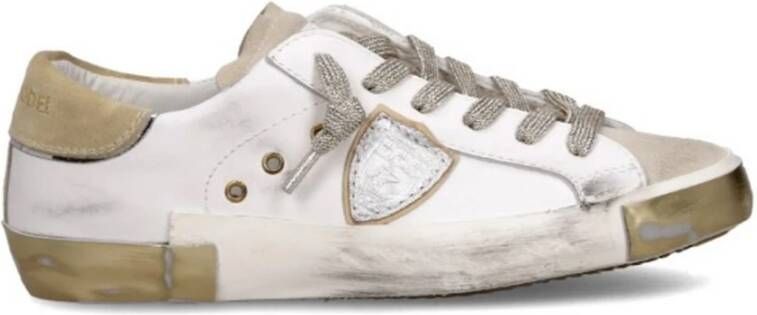 Philippe Model Witte Veterschoenen met Distressed Finish White Dames