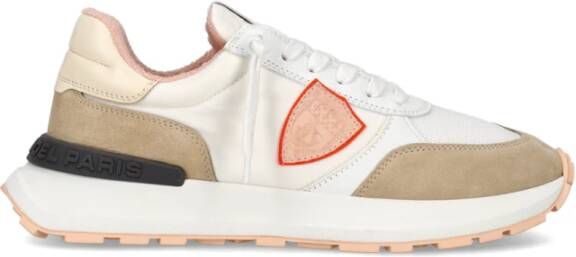 Philippe Model Italiaanse Sneakers met Contrasterend Hiel Detail White Dames