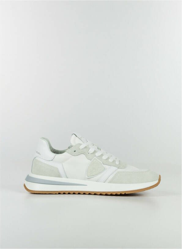 Philippe Model Ivoor Leren Sneakers met Contrasterende Details Beige Heren
