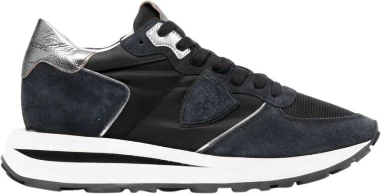 Philippe Model Stijlvolle zwarte sneakers met 4 5 cm hak Zwart Dames
