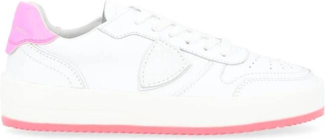 Philippe Model Witte en Fuchsia Leren Sneaker White Dames