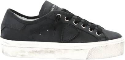 Philippe Model Zwarte Sneakers met Versleten Effect Zwart Dames