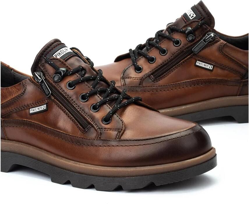 Pikolinos Bruin Leren Veterschoenen