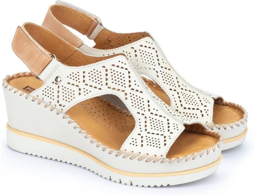 Pikolinos Off White Damessandaal Zomercollectie