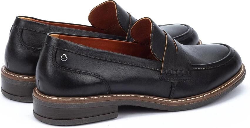 Pikolinos Zwarte leren loafers voor vrouwen