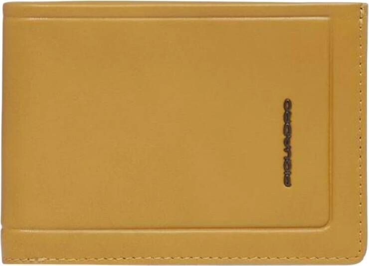 Piquadro Men s leather wallet with flip up ID window coin pocket credit card slots and Rfid protection