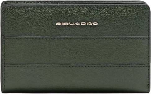 Piquadro Women s bifold wallet in leather with coin pocket credit card slots and Rfid protection
