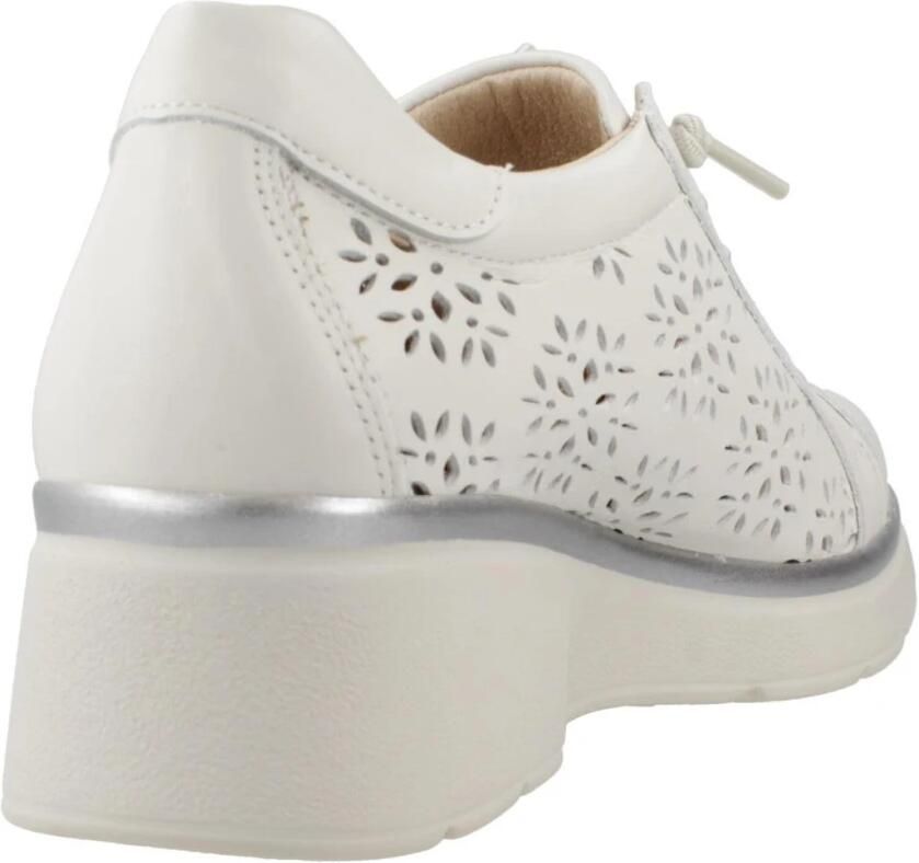 Pitillos Casual Sneakers met Uitgesneden Details - Foto 2