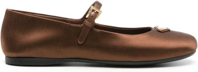 Prada Bruine platte schoenen met voorband Brown Dames