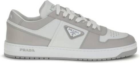 Prada Downtown Sneakers met reliëflogo