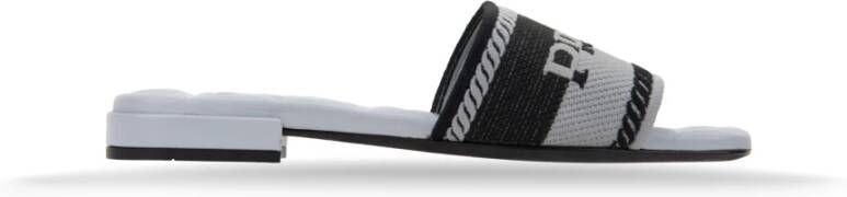 Prada Gewatteerde leren band sandalen