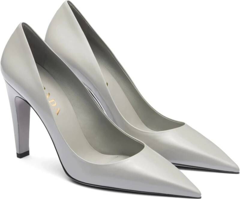 Prada Leren pumps met geborstelde finish