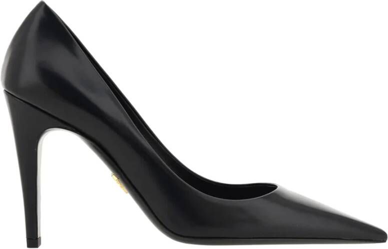 Prada Leren Pumps met Puntige Neus Black Dames