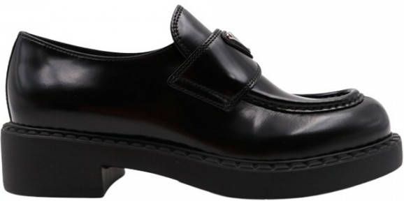 Prada Loafers & ballerina schoenen Brushed Leather Loafers in zwart