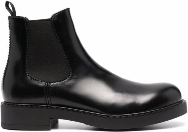 Prada Luxe Chelsea Boots met Elastische Inzetstukken