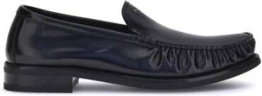 Prada Met de hand vervaardigde leren loafers met taps toelopende silhouet