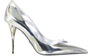 Prada Pompen Grijs Dames