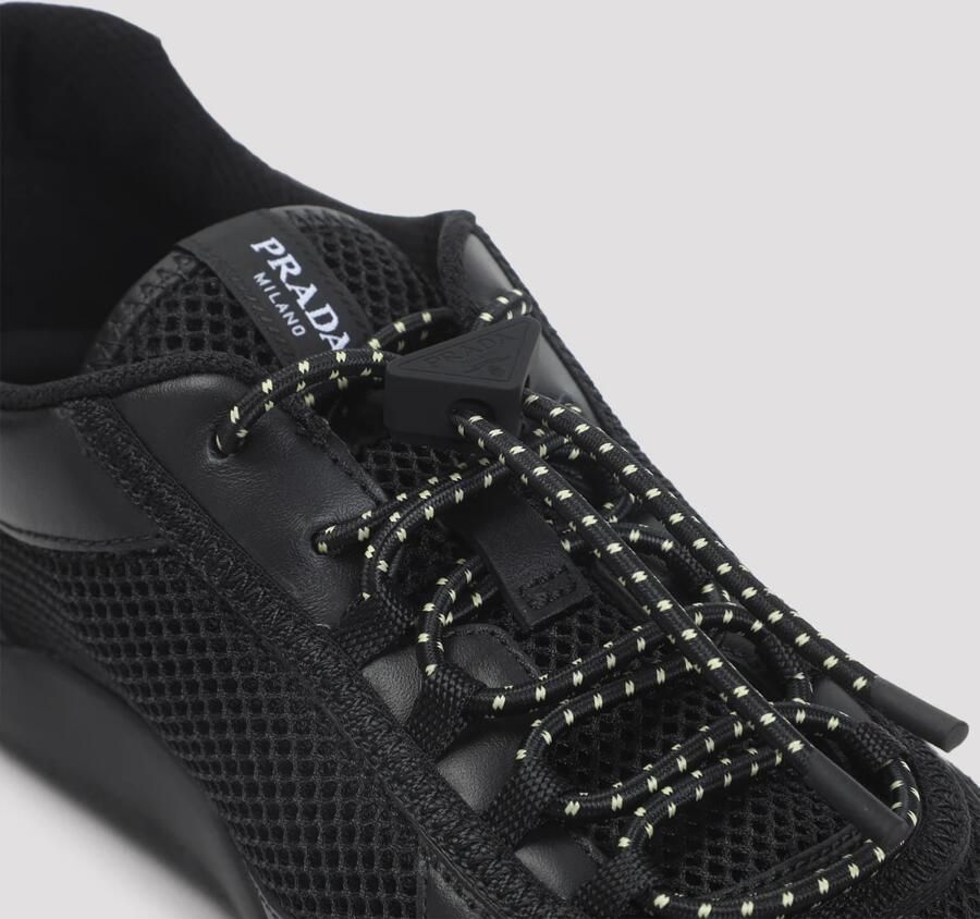 Prada Allacciate Sneakers - Foto 2