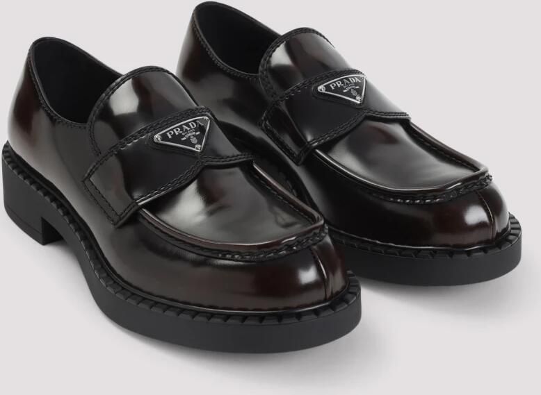 Prada Brushed Leather Loafers - Foto 2