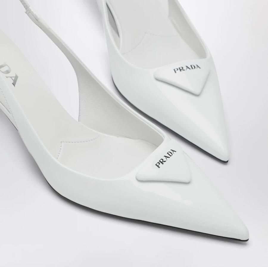 Prada Brushed Leather Slingback Pumps - Foto 2