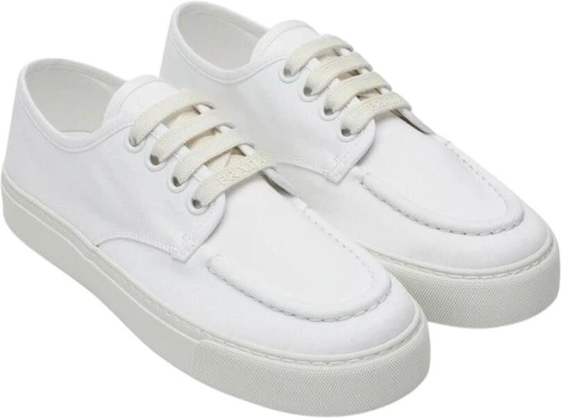 Prada Canvas Sneakers met Veters