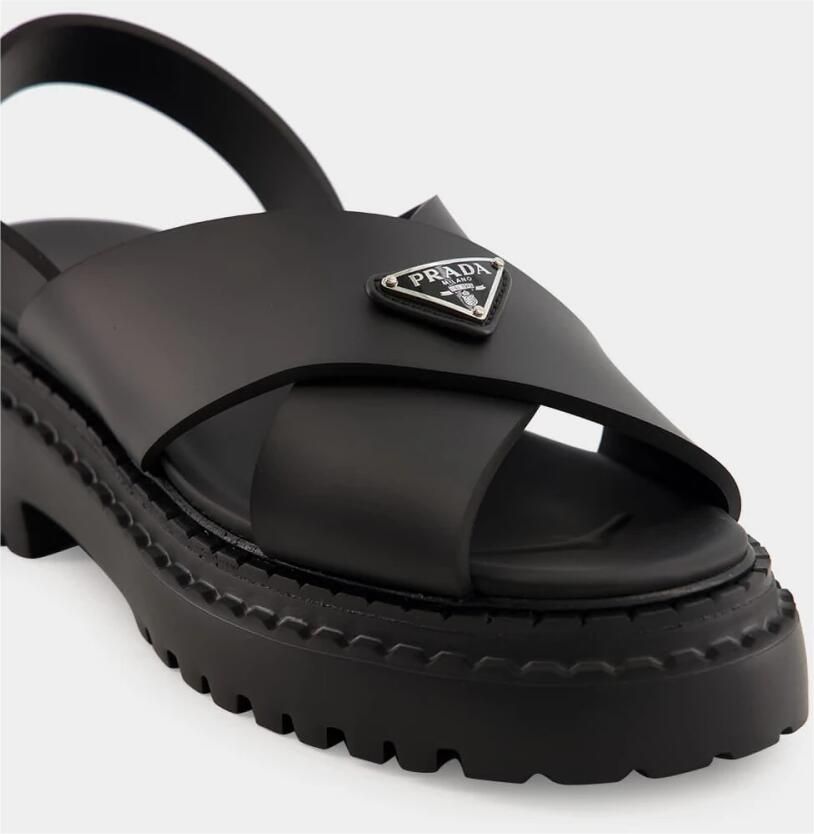 Prada Crisscross Rubber Sandals - Foto 2