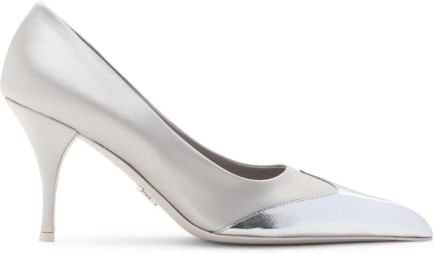 Prada Elegante Nude Pumps voor Vrouwen