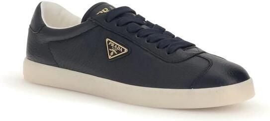 Prada Leren Sneakers met Reliëf Logo