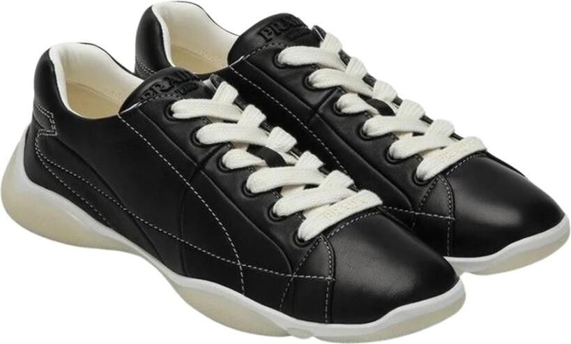 Prada Leren Sneakers met Veters