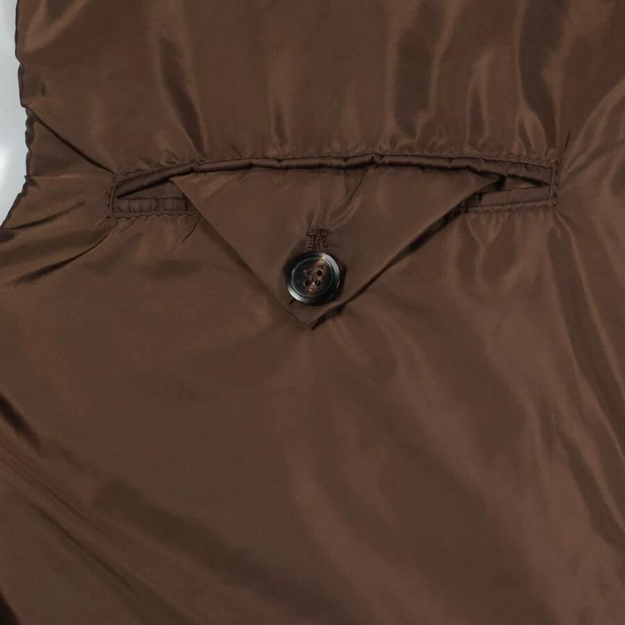 Prada Mouwtjesloze nylon puffer jacket - Foto 2