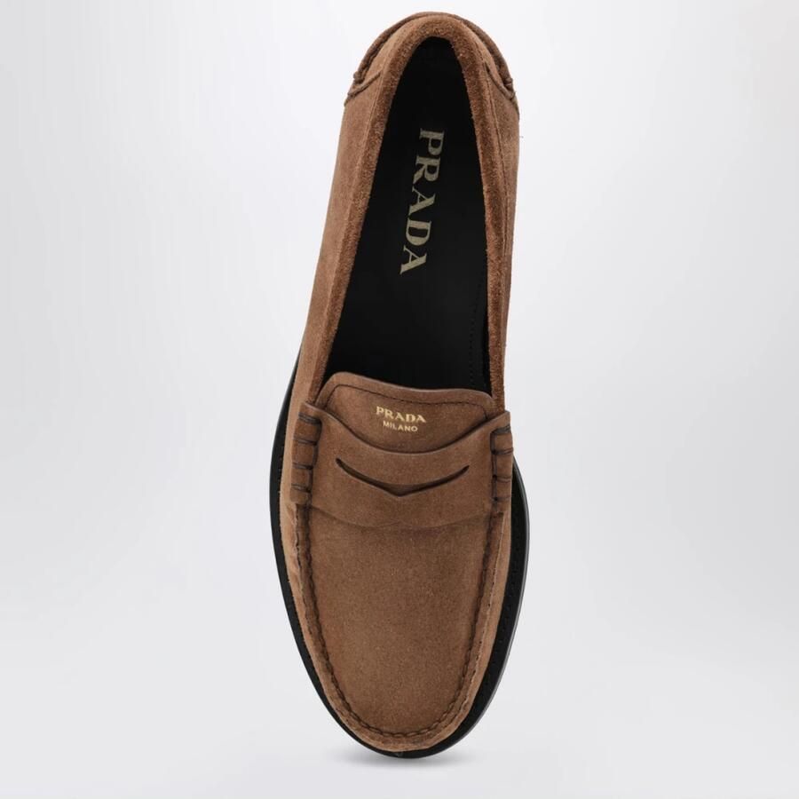 Prada Vintage-effect Suede Loafer - Foto 2