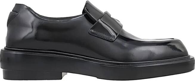 Prada Stijlvolle Schoenen voor elke gelegenheid